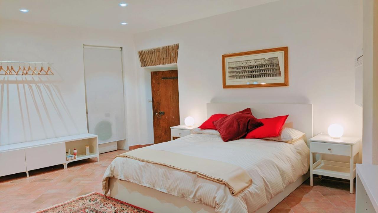 Trevi President'S Apartment Roma Esterno foto