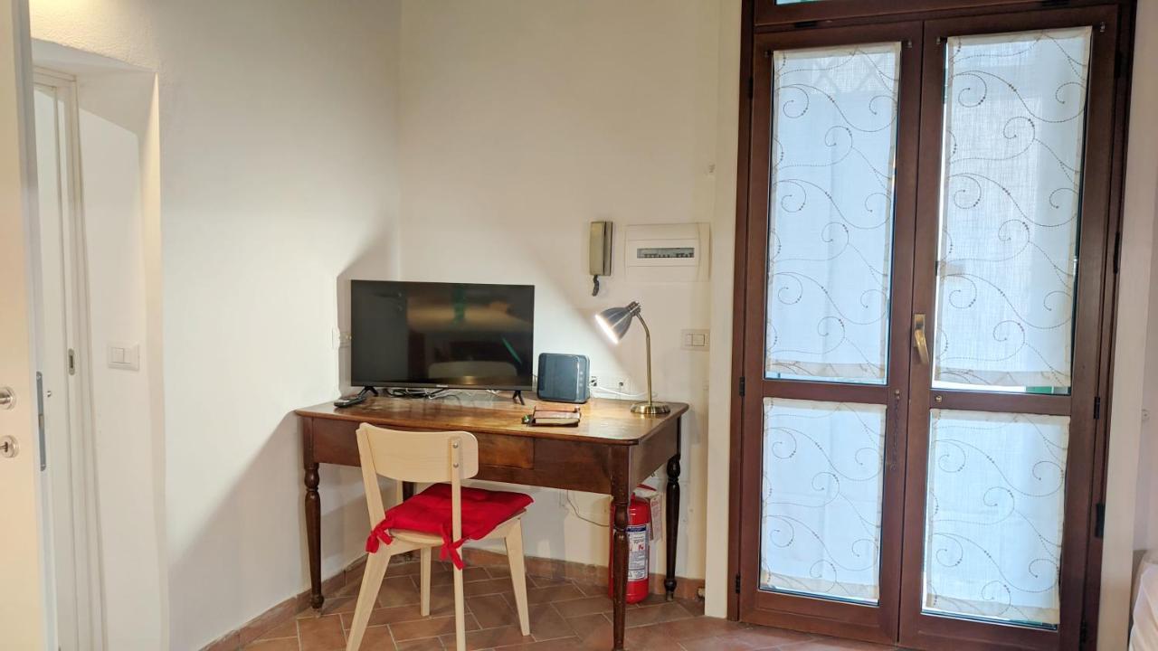 Trevi President'S Apartment Roma Esterno foto